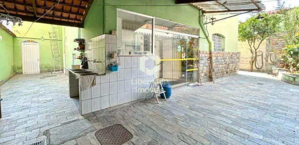Casa com 4 Quartos à venda, 300m² no Caiçara-Adelaide, Belo Horizonte