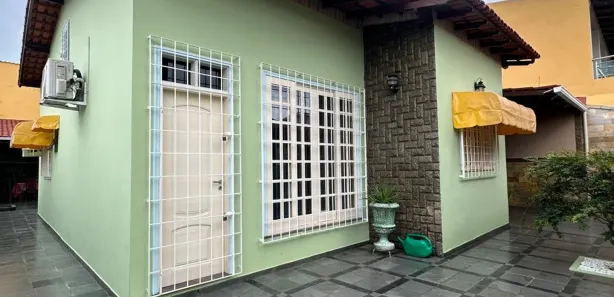 Casa com 3 Quartos à venda, 268m² no Dom Pedro I, Manaus