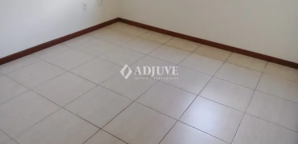 Apartamento com 1 Quarto para alugar, 35m² no Samambaia, Petrópolis