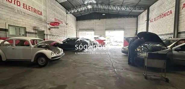 Galpão/Depósito/Armazém para alugar, 270m² no Santa Efigênia, Belo Horizonte