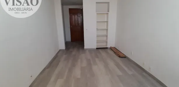 Sala Comercial para venda ou aluguel, 35m² no Centro, Manaus