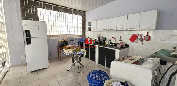Casa com 3 Quartos à venda, 200m² no Adrianópolis, Manaus