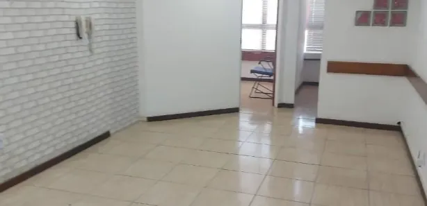 Sala Comercial à venda, 47m² no São Domingos, Niterói
