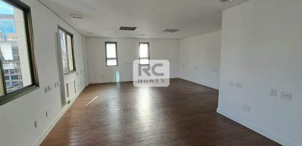 Sala Comercial para alugar, 110m² no Savassi, Belo Horizonte