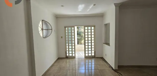 Casa com 2 Quartos para venda ou aluguel, 70m² no Centro, Nova Iguaçu