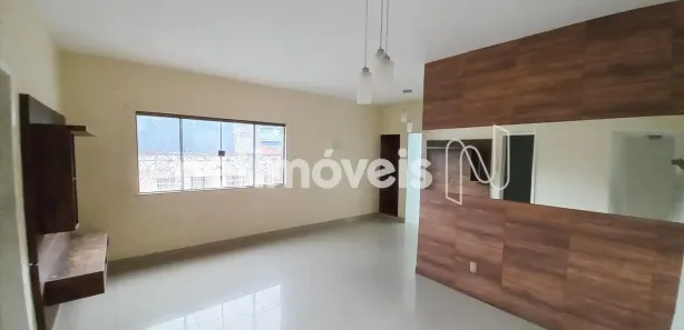 Casa com 3 Quartos à venda, 378m² no Roma, Salvador