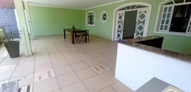 Sobrado com 5 Quartos à venda, 250m² no Vila Santa Rosa, Guarujá