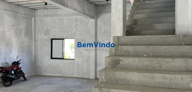 Prédio Comercial com 4 Quartos à venda, 267m² no Tororó, Salvador