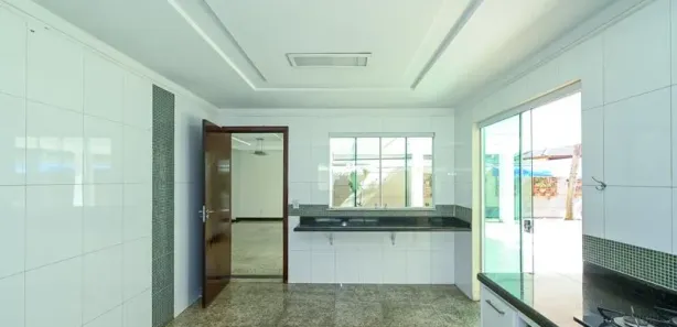 Casa de Condomínio com 4 Quartos para alugar, 370m² no Residencial Granville, Goiânia