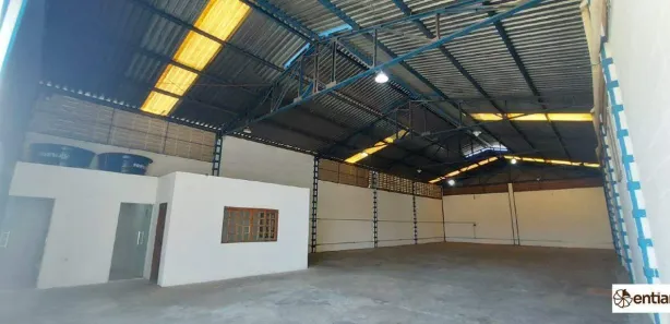 Galpão/Depósito/Armazém para alugar, 200m² no Boa Esperança, Santa Luzia