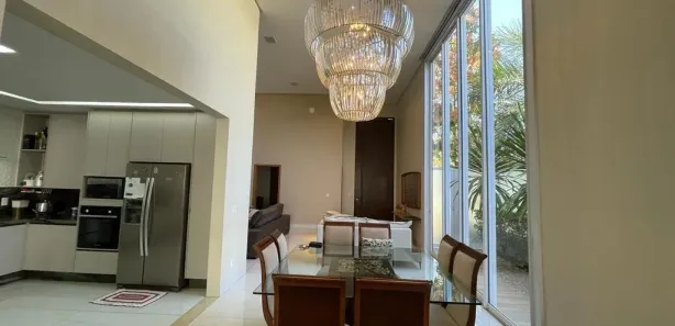 Casa de Condomínio com 4 Quartos à venda, 256m² no Jardins Valência, Goiânia