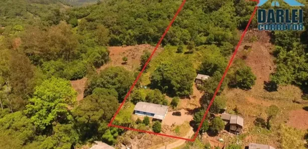 Fazenda/Sítio com 3 Quartos à venda, 80m² no Pedras Brancas, Caraá