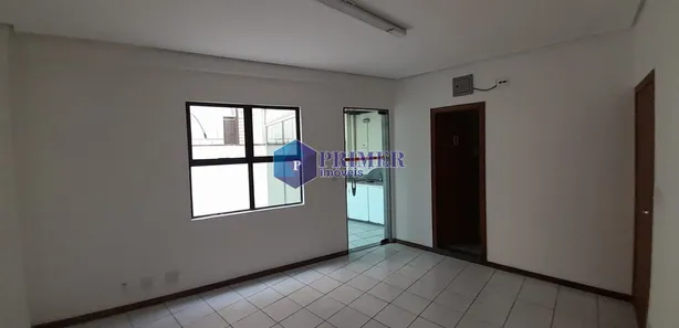 Sala Comercial para alugar, 120m² no São Lucas, Belo Horizonte