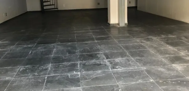 Ponto Comercial para alugar, 144m² no Santa Efigênia, Belo Horizonte