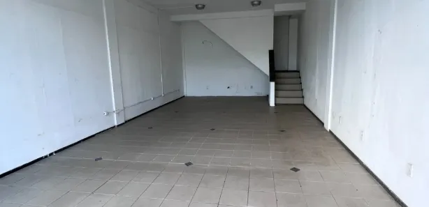 Ponto Comercial para alugar, 100m² no Chapada, Manaus