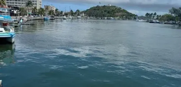 Ponto Comercial para venda ou aluguel, 200m² no Centro, Cabo Frio