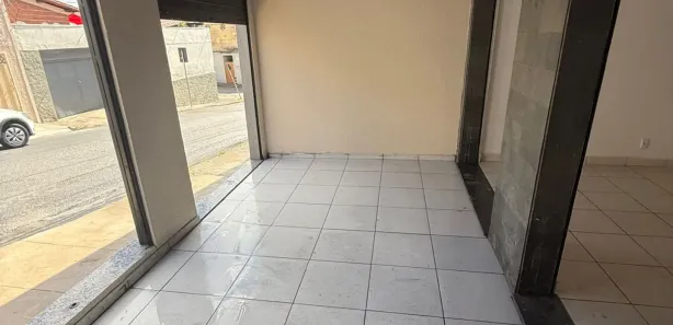 Ponto Comercial para alugar, 70m² no Santa Efigênia, Belo Horizonte