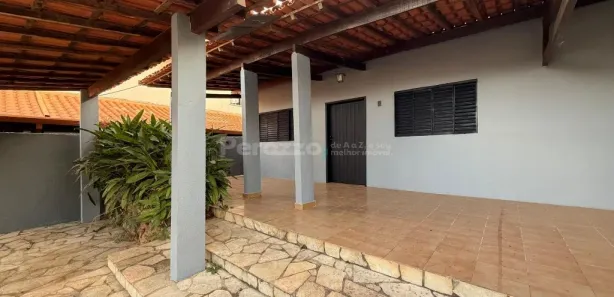 Casa com 3 Quartos para alugar, 900m² no Setor Habitacional Jardim Botânico, Brasília