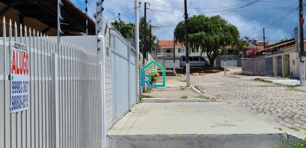 Casa com 3 Quartos para alugar, 175m² no Neópolis, Natal