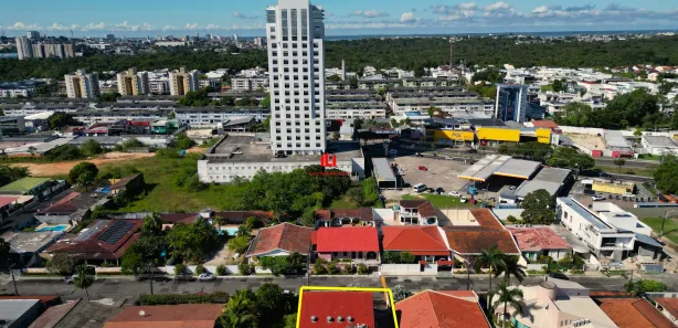 Casa de Condomínio com 5 Quartos à venda, 1200m² no Chapada, Manaus