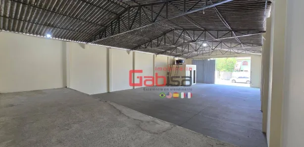 Galpão/Depósito/Armazém para alugar, 300m² no Campo Redondo, São Pedro da Aldeia