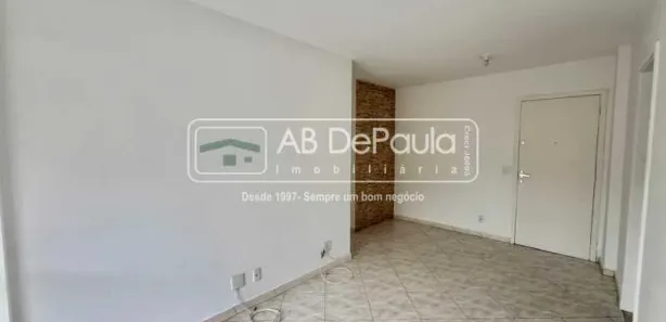 Apartamento com 2 Quartos para alugar, 54m² no Jardim Sulacap, Rio de Janeiro