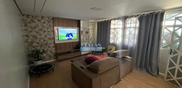 Casa com 7 Quartos à venda, 250m² no Taguatinga Norte, Brasília