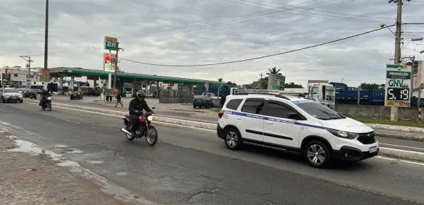 Galpão/Depósito/Armazém para alugar, 430m² no Praia do Siqueira, Cabo Frio