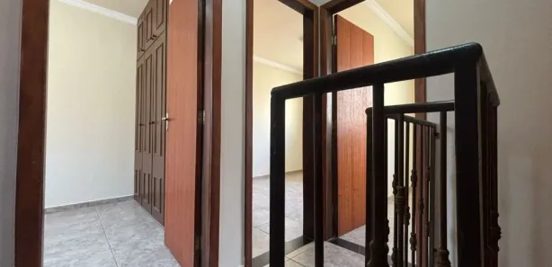 Casa com 3 Quartos para alugar, 67m² no Itapoã, Belo Horizonte