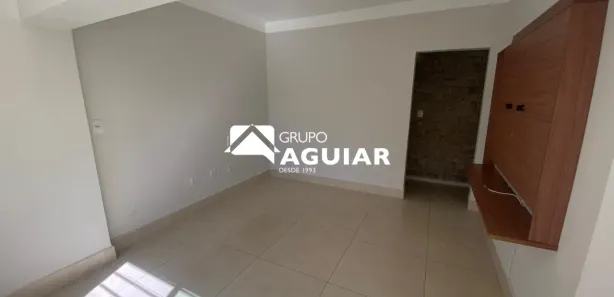 Casa com 2 Quartos à venda, 80m² no Vila Santana, Valinhos