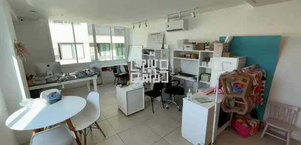 Sala Comercial à venda, 30m² no São Francisco, Niterói