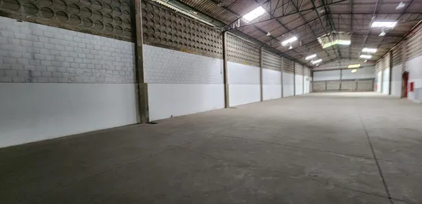 Galpão/Depósito/Armazém para alugar, 1150m² no Porto Seco Pirajá, Salvador
