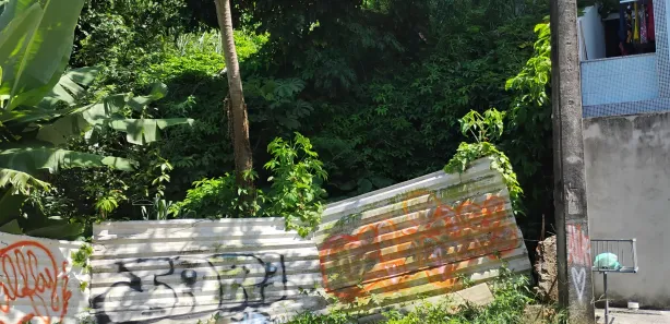 Lote/Terreno à venda, 136m² no Itapuã, Salvador