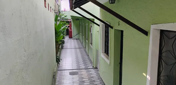 Casa com 2 Quartos para alugar, 80m² no Centro, Nova Iguaçu