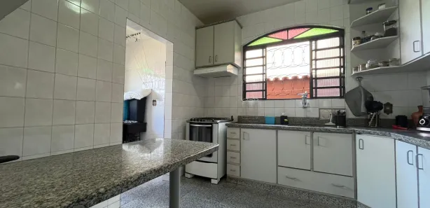 Casa com 3 Quartos à venda, 285m² no Santo André, Belo Horizonte