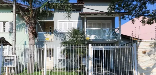 Casa com 3 Quartos para alugar, 180m² no Igara, Canoas