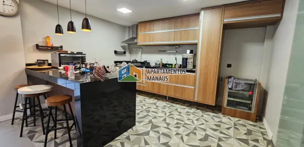 Casa com 3 Quartos à venda, 179m² no Aleixo, Manaus