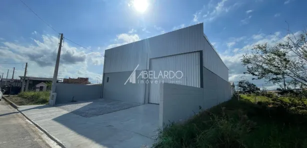 Galpão/Depósito/Armazém para venda ou aluguel, 180m² no Centro, Ilhota