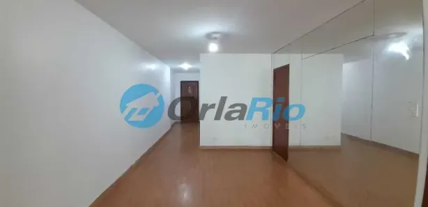 Apartamento com 3 Quartos para alugar, 119m² no Copacabana, Rio de Janeiro