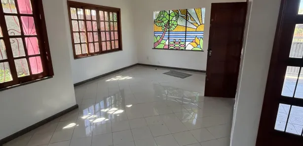 Sobrado com 3 Quartos para alugar, 200m² no Parque 10 de Novembro, Manaus