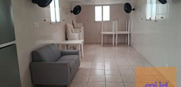 Apartamento com 2 Quartos à venda, 75m² no Leme, Rio de Janeiro