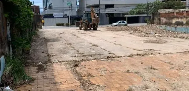 Lote/Terreno à venda, 956m² no Candeias, Jaboatão dos Guararapes