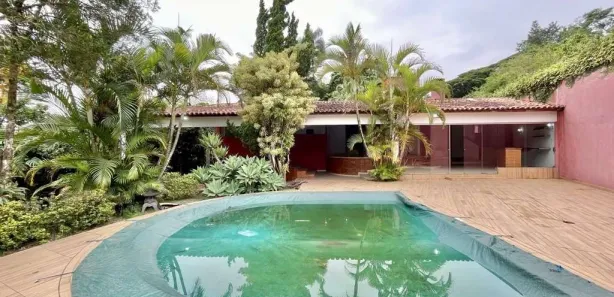 Fazenda/Sítio com 4 Quartos à venda, 409m² no Chácara São João, Carapicuíba