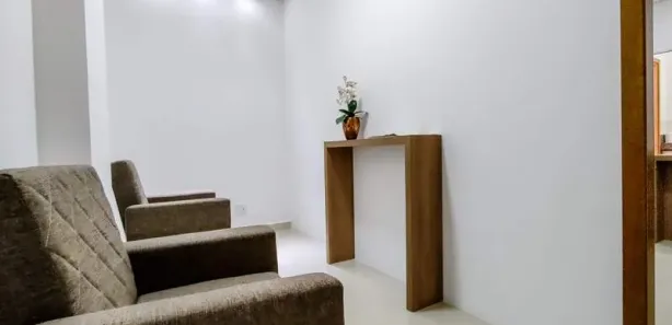 Sala Comercial para alugar, 35m² no Centro, Divinópolis