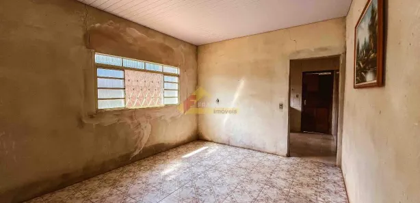 Casa com 3 Quartos para alugar, 137m² no Morumbi, Divinópolis