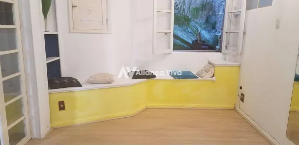 Kitnet com 1 Quarto à venda, 50m² no Urca, Rio de Janeiro