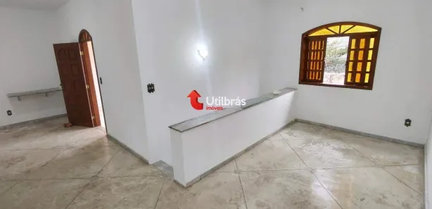 Imóvel Comercial com 2 Quartos para alugar, 90m² no Santa Tereza, Belo Horizonte