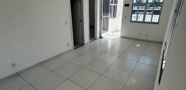 Casa com 2 Quartos para alugar, 80m² no Jardim Alvorada, Nova Iguaçu