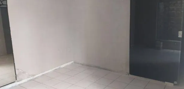 Casa com 2 Quartos para alugar, 55m² no Barro Vermelho, Natal