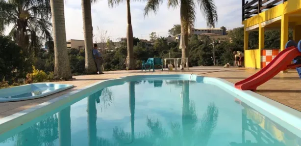 Fazenda/Sítio com 5 Quartos à venda, 2100m² no Dona Catarina, Mairinque